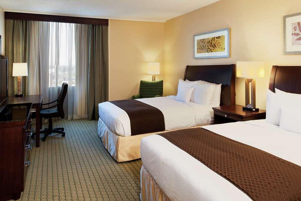 Doubletree By Hilton Hotel & Executive Meeting Center Omaha-Downtown Δωμάτιο φωτογραφία