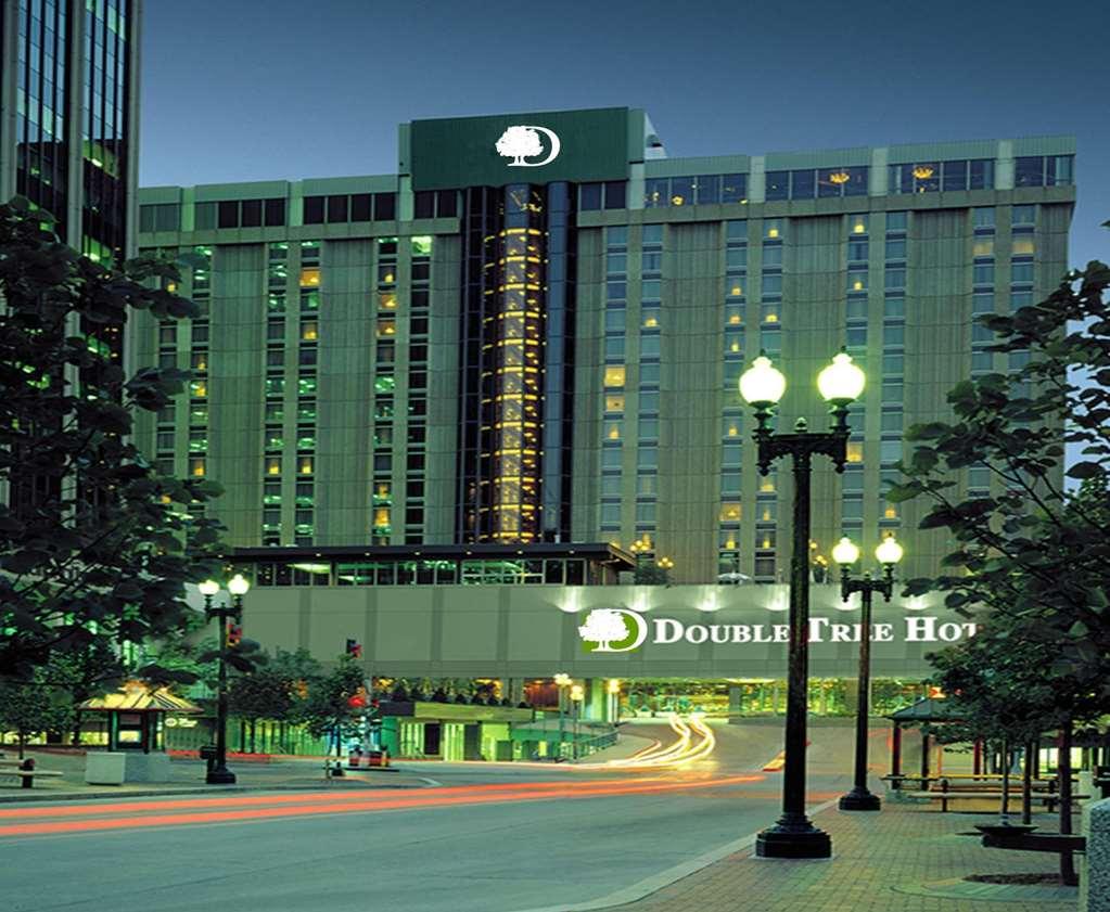 Doubletree By Hilton Hotel & Executive Meeting Center Omaha-Downtown Εξωτερικό φωτογραφία