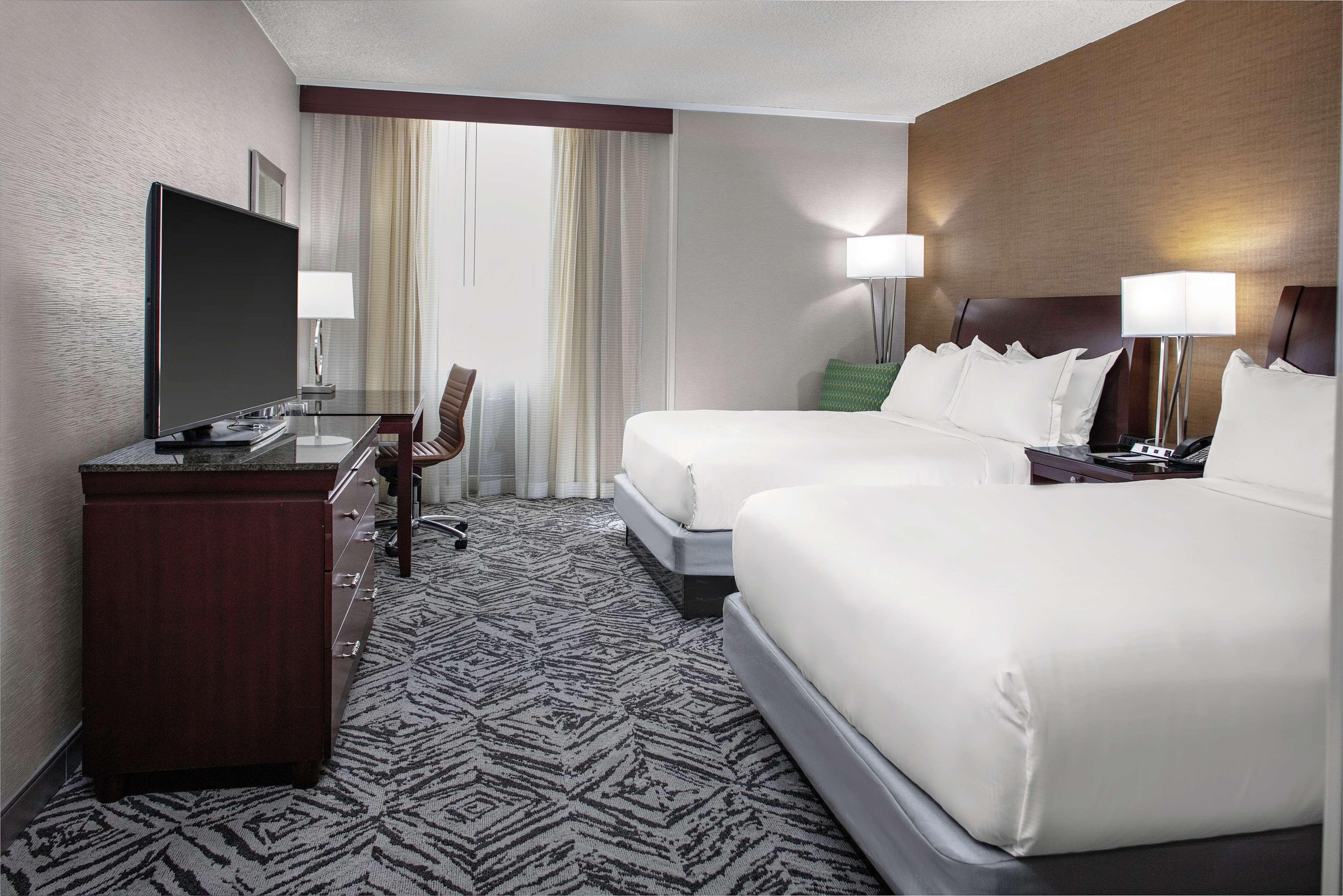 Doubletree By Hilton Hotel & Executive Meeting Center Omaha-Downtown Εξωτερικό φωτογραφία