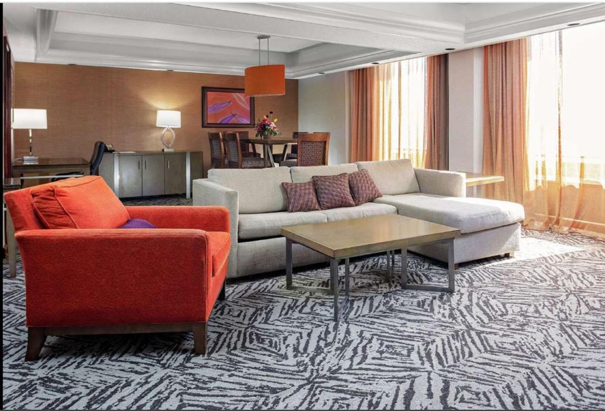 Doubletree By Hilton Hotel & Executive Meeting Center Omaha-Downtown Εξωτερικό φωτογραφία