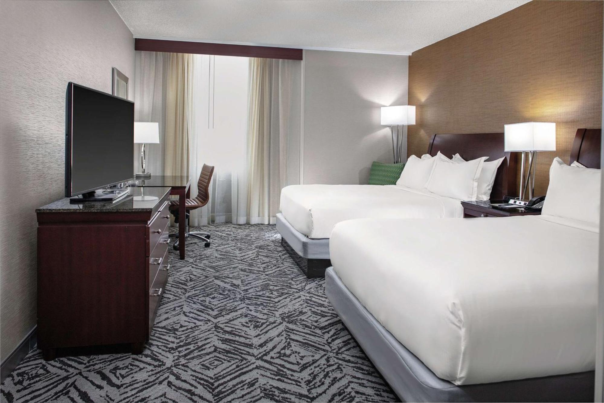Doubletree By Hilton Hotel & Executive Meeting Center Omaha-Downtown Εξωτερικό φωτογραφία